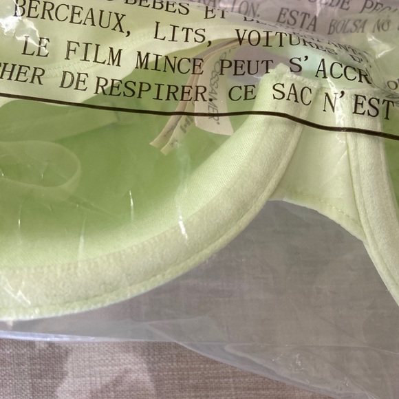 On Gossamer Next to Nothing Micro T-Shirt Underwire Bra- Kiwi - Picture 9 of 12